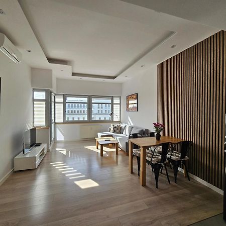 Apartament Topolowa 45M2 Centrum Poznan Dış mekan fotoğraf