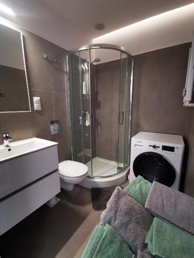 Apartament Topolowa 45M2 Centrum Poznan Dış mekan fotoğraf